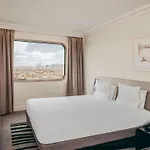 Novotel Centre Tour Eiffel Paris