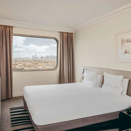 Novotel Centre Tour Eiffel Parigi