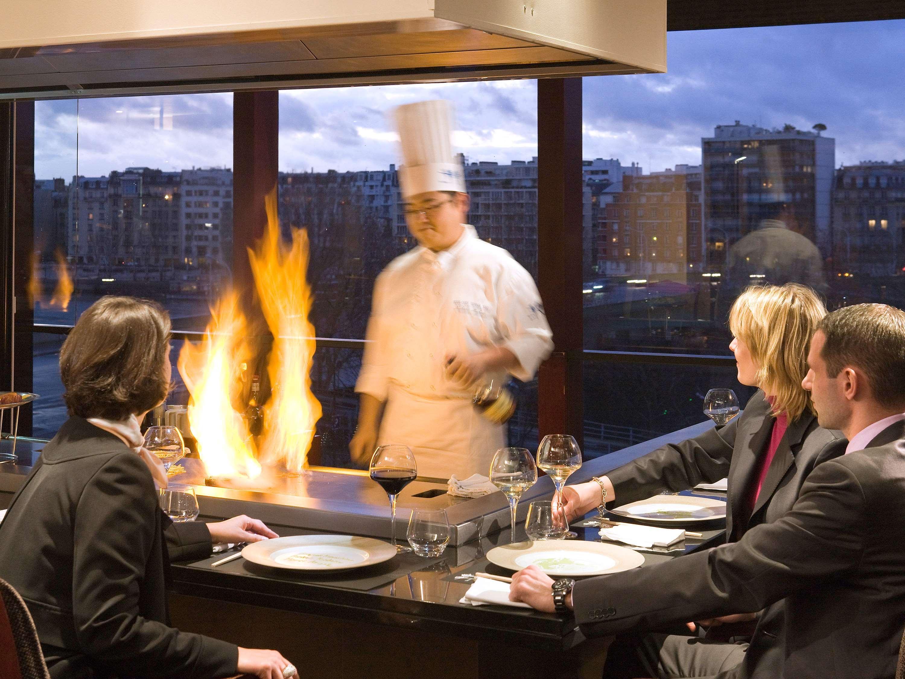 Novotel Centre Tour Eiffel Hotel Paris