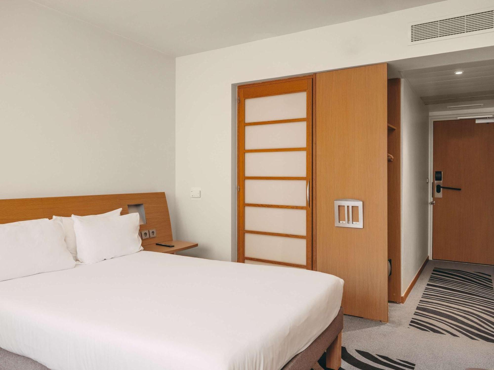 Novotel Centre Tour Eiffel 4* Parigi