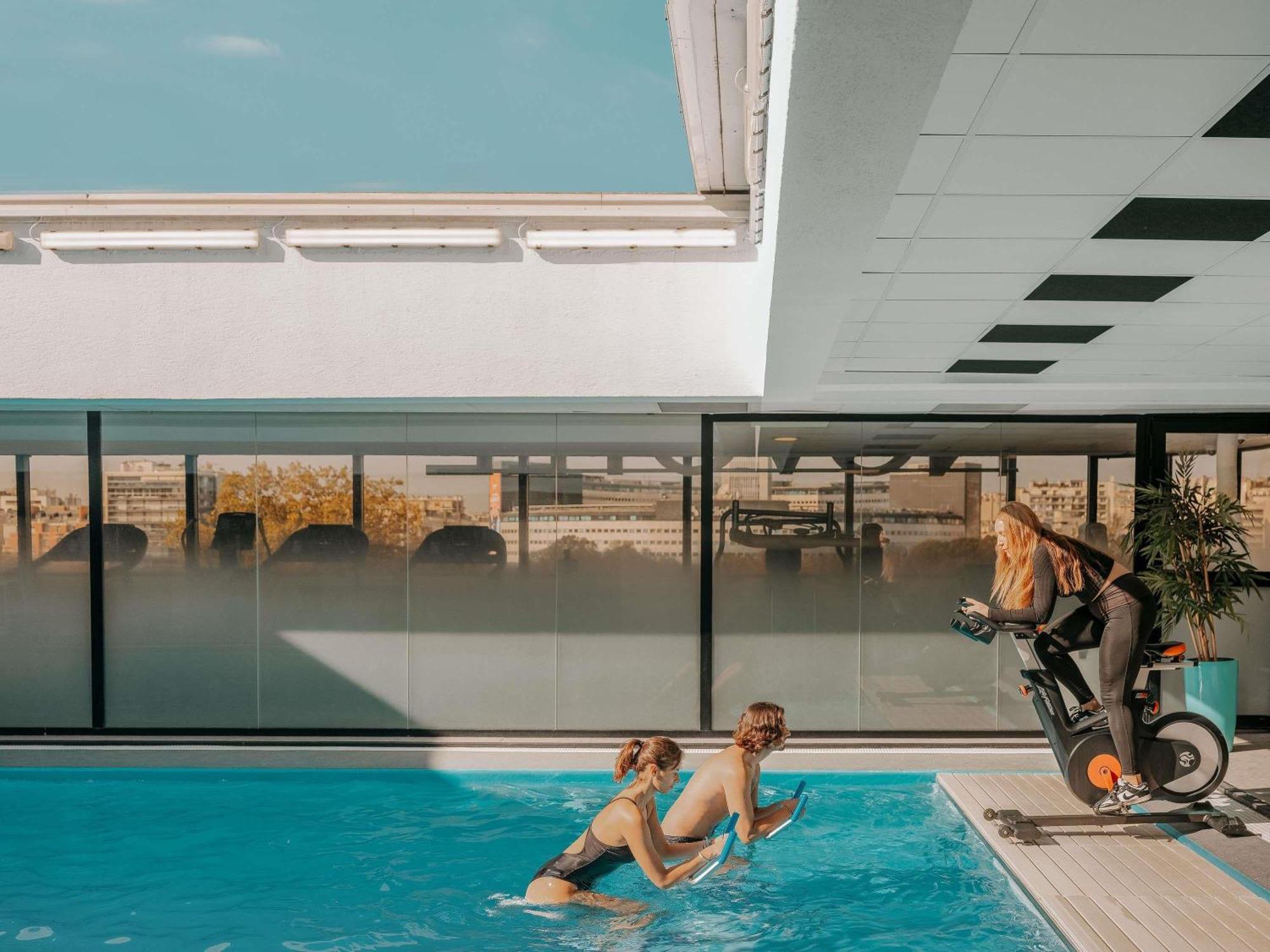 Novotel Centre Tour Eiffel 4* Paris