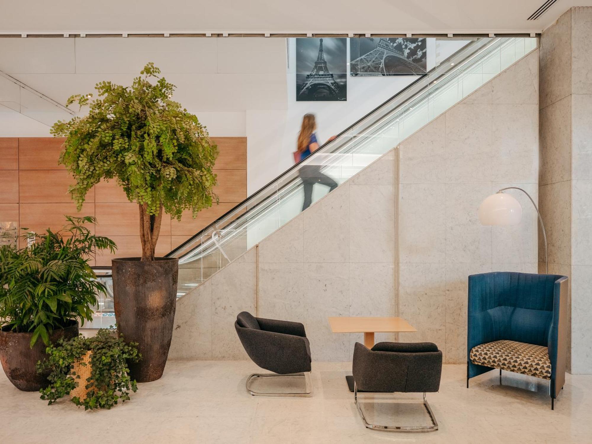 Novotel Centre Tour Eiffel 4*