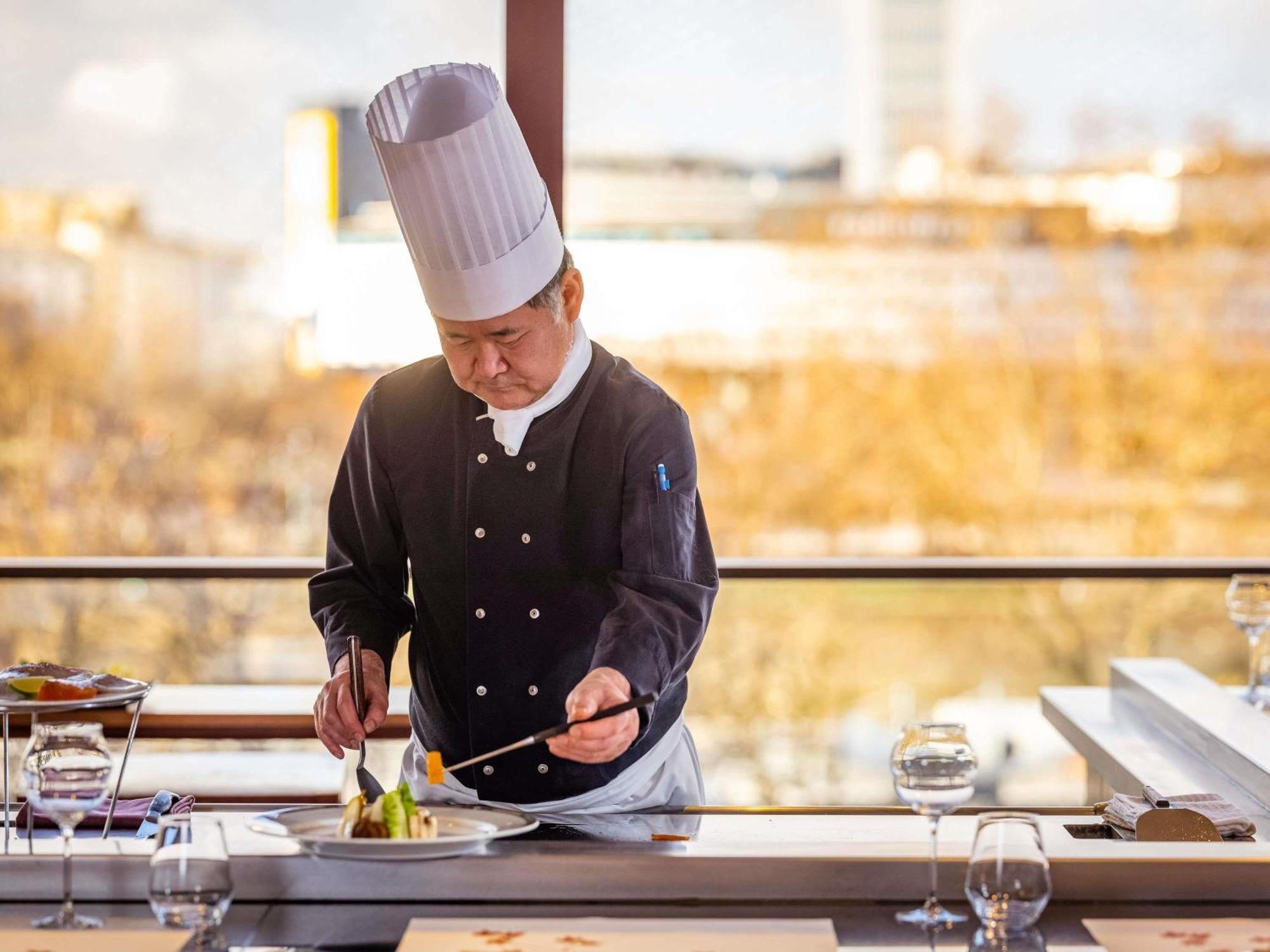 Novotel Centre Tour Eiffel Hotel Paris