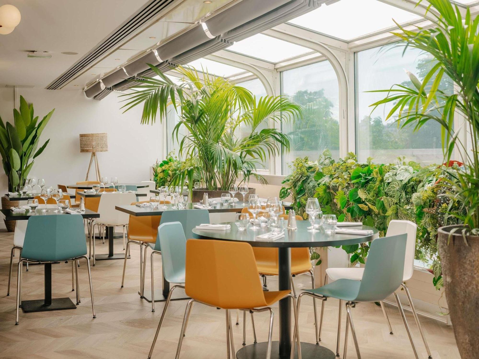 Novotel Centre Tour Eiffel 4* Paris