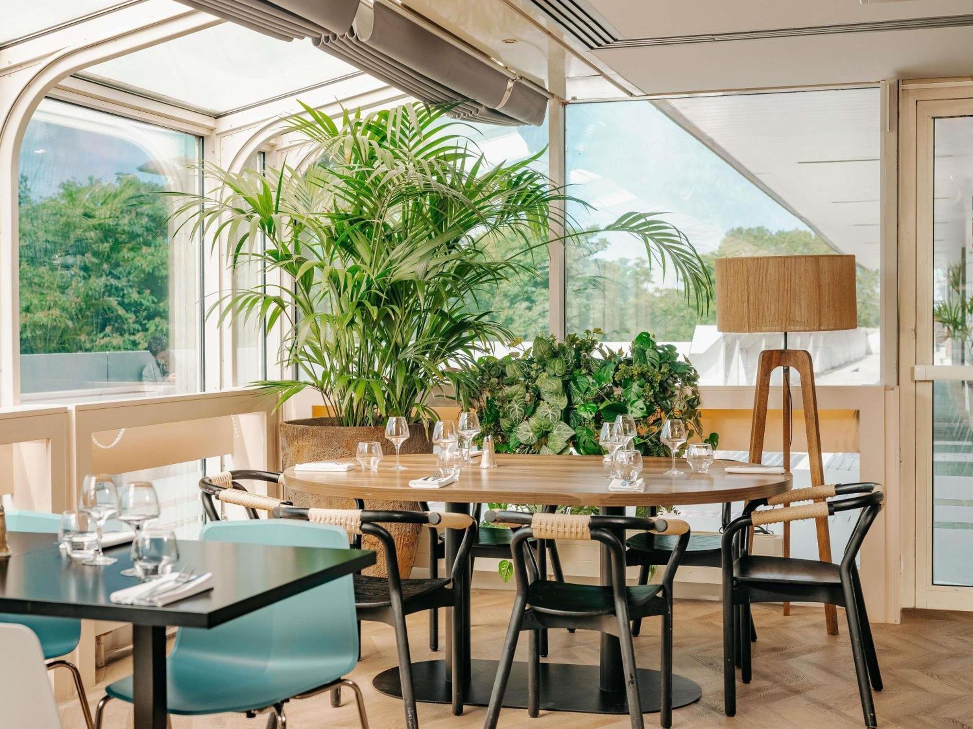 Novotel Centre Tour Eiffel Paris