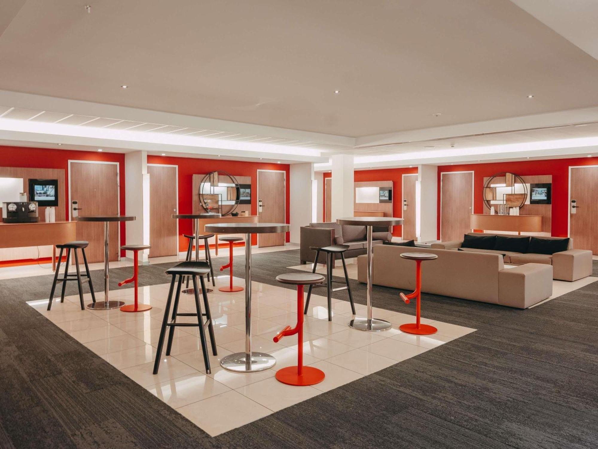 Novotel Centre Tour Eiffel Hotel