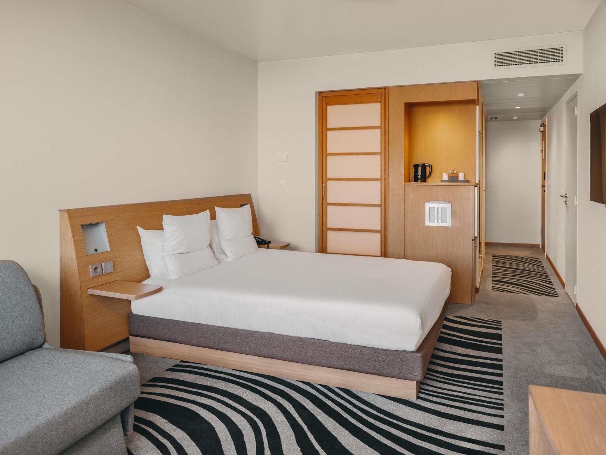 Novotel Centre Tour Eiffel Paris