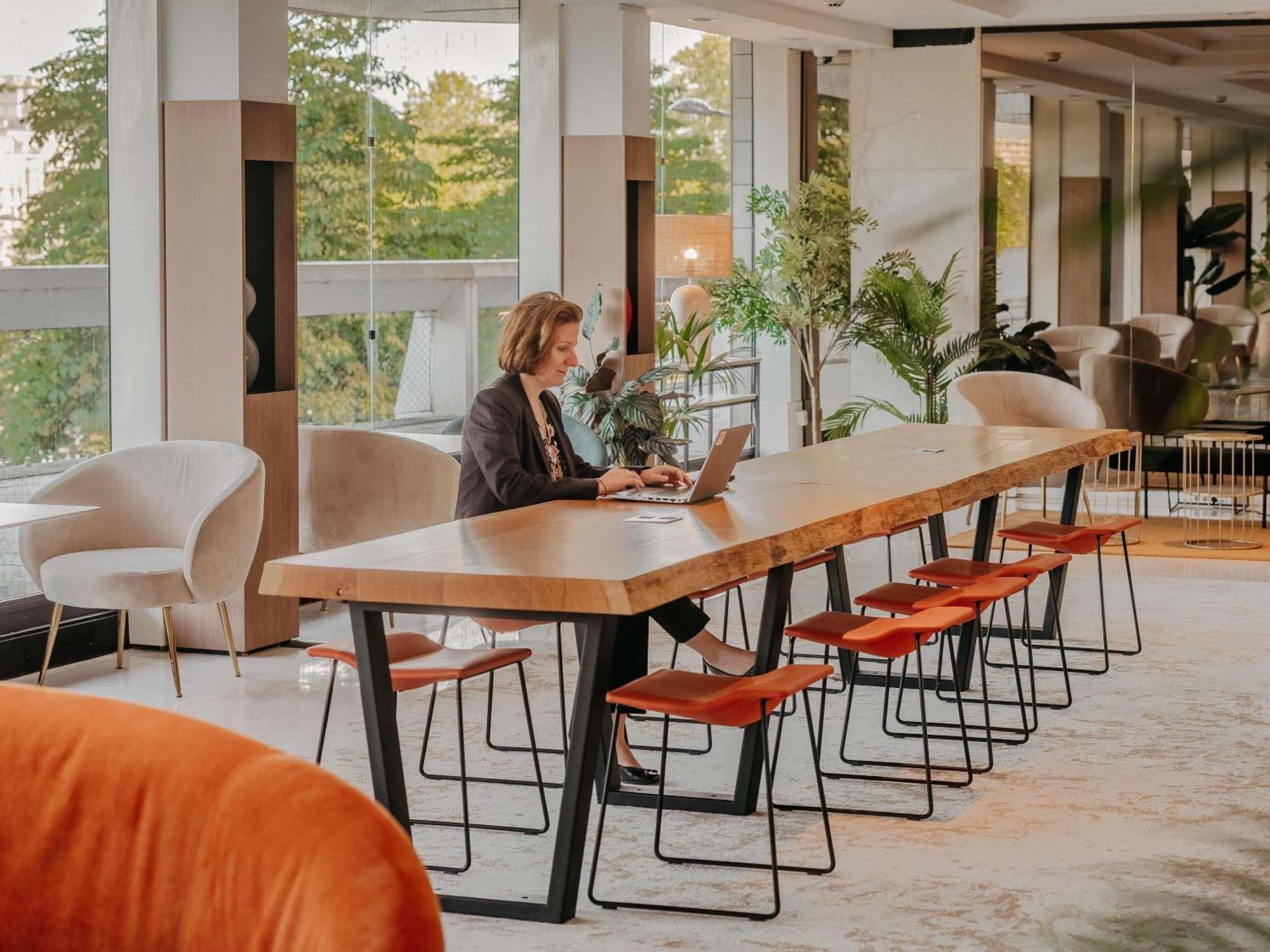 Novotel Centre Tour Eiffel Hotel