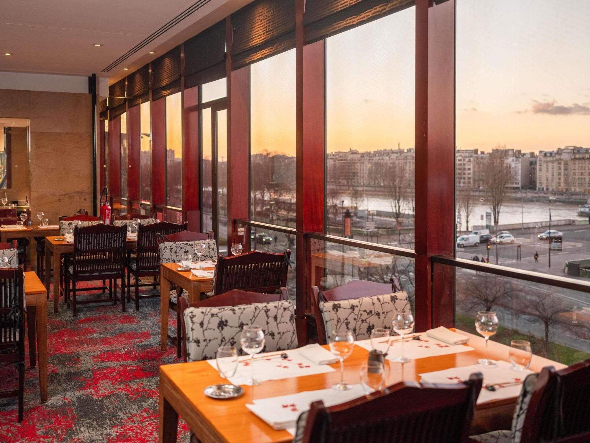 Novotel Centre Tour Eiffel Hotel Paris